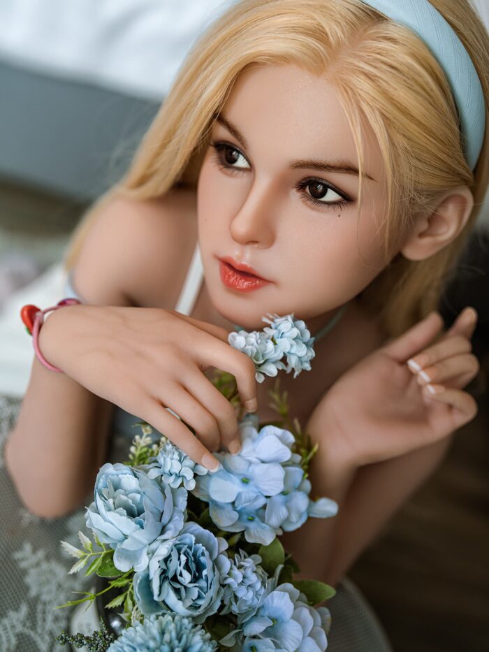 148cm Blonde Silicone Doll | Standing, Oral Head - Image 4
